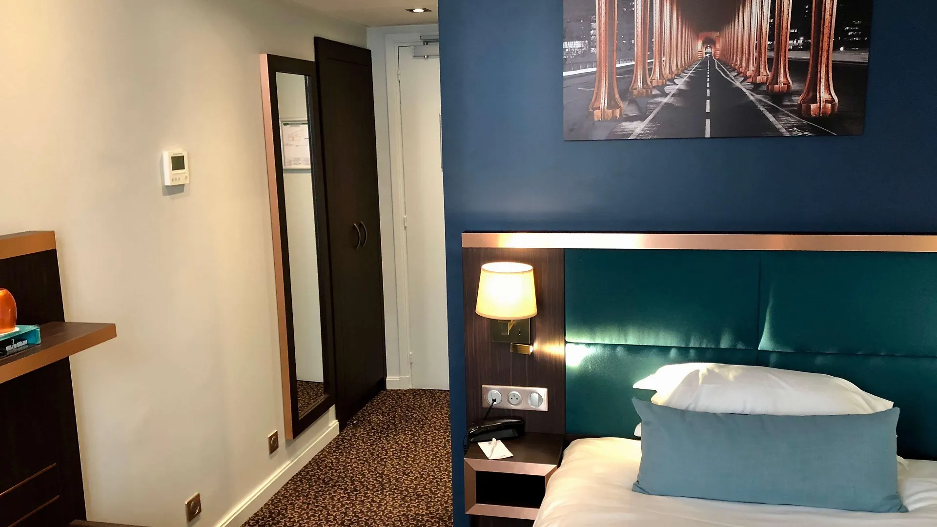 Best Western Empire Elysées Paris