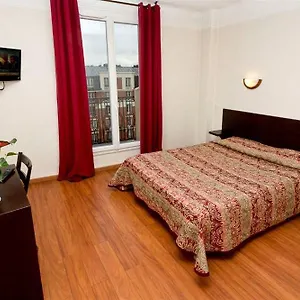Hotell Hipotel Printania Maraichers