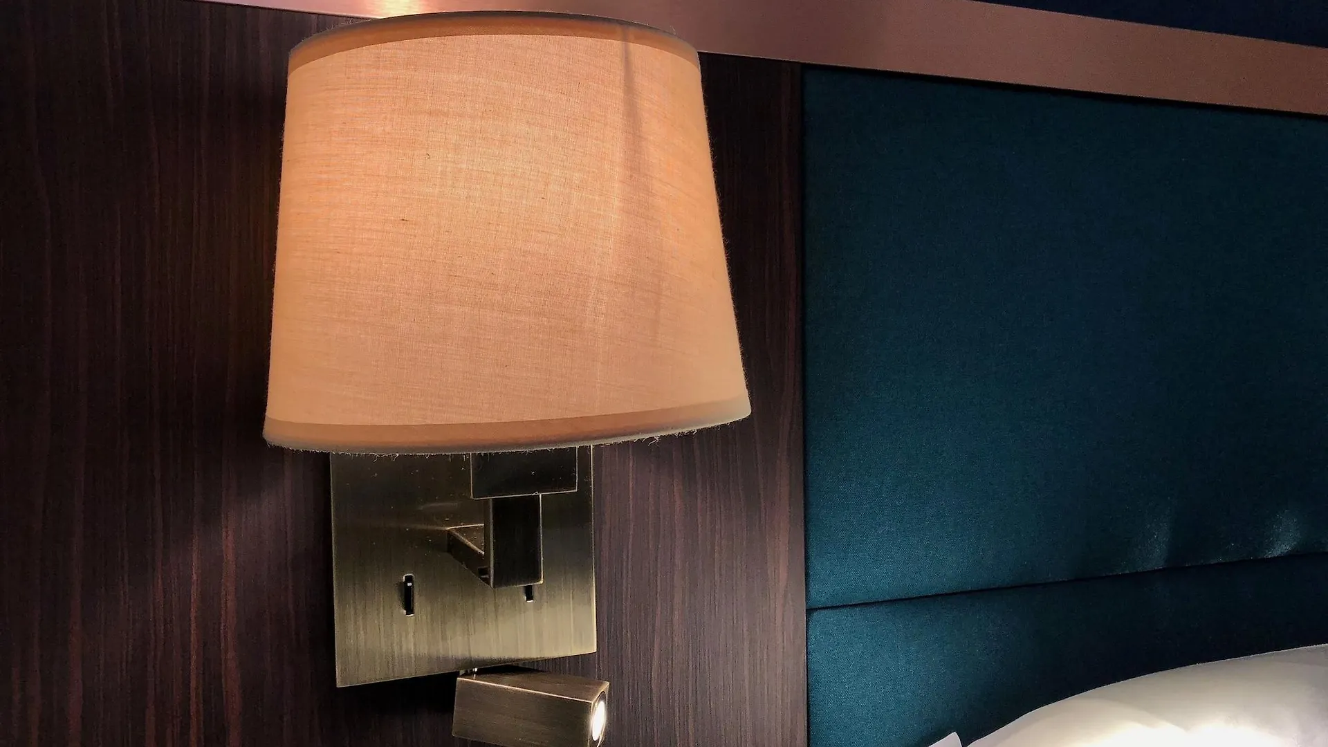Best Western Empire Elysees Paris Hotel