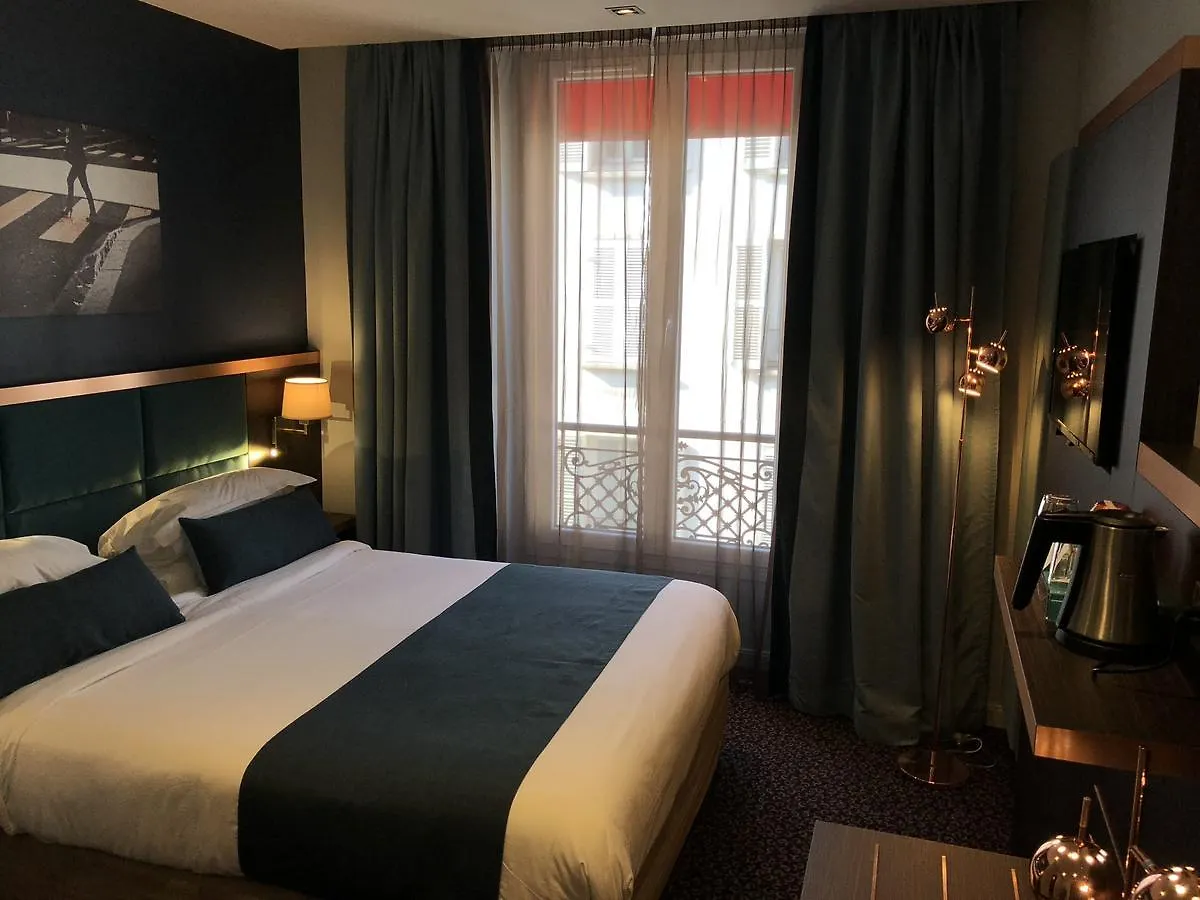 Best Western Empire Elysees Paris 3*,