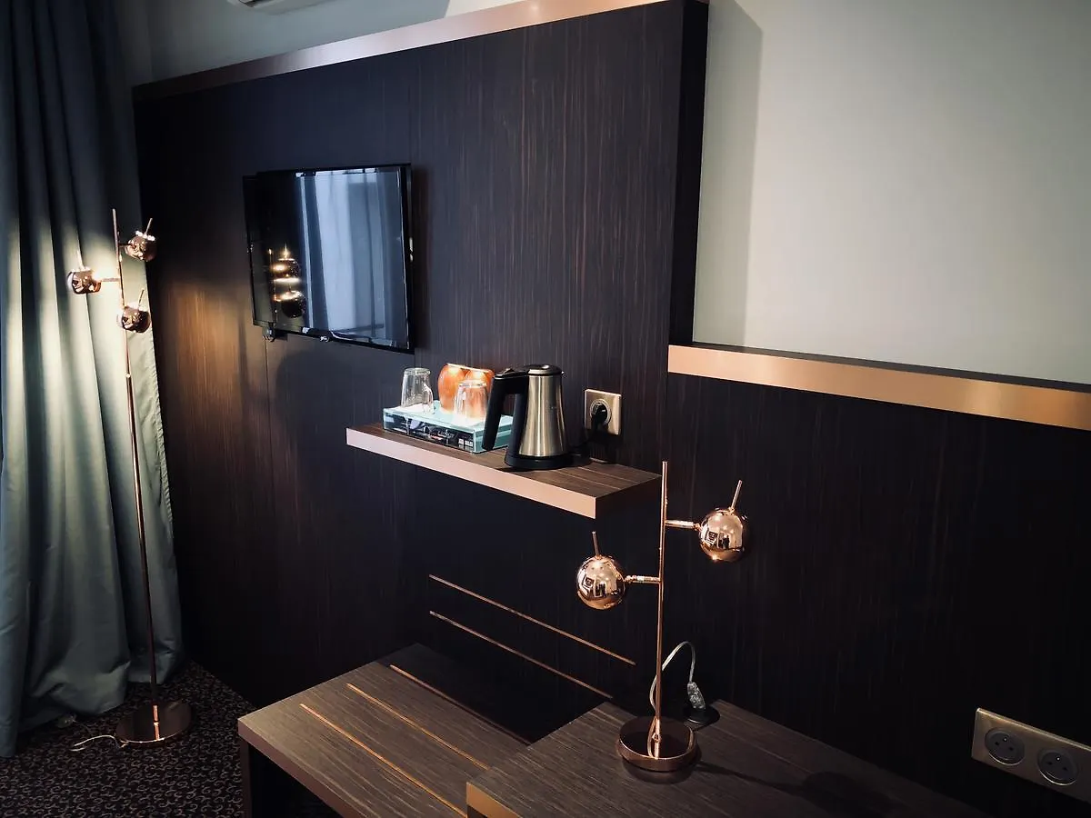 Best Western Empire Elysees Paris Hotel
